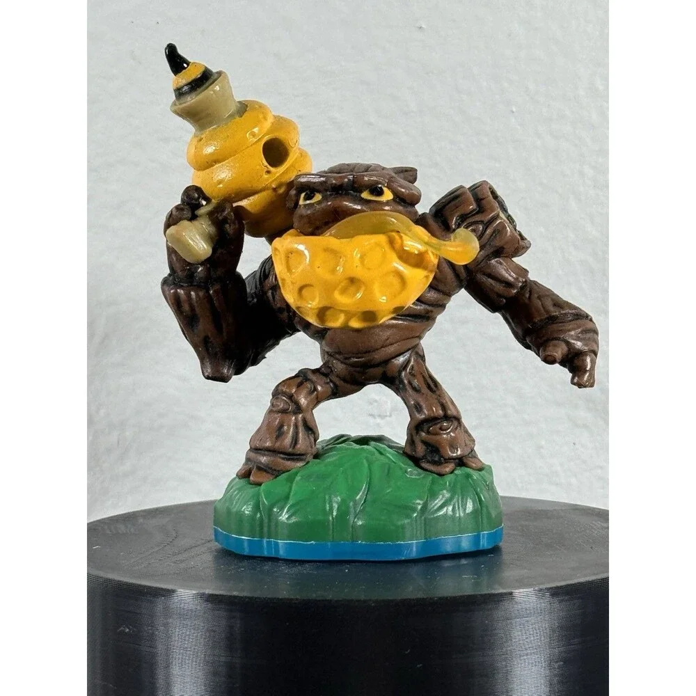 Skylanders Swap Force Bumble Blast Lightcore Character Figure